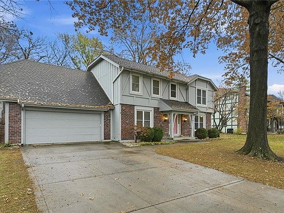 2nd image of 7917 Westgate Dr