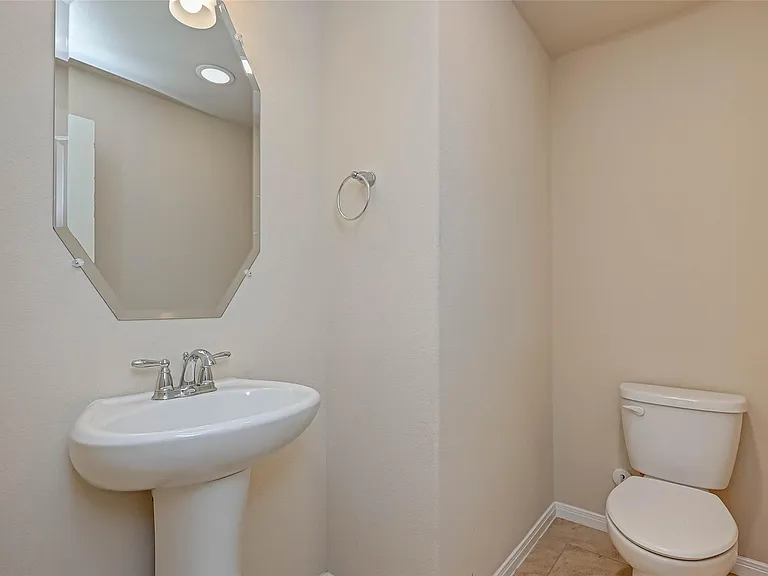 5340 Pointe Spring Xing — Photo 26
