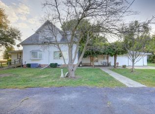 2156 County Road 2100 N, Saint Joseph, IL 61873