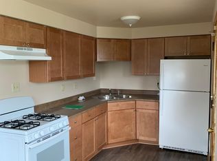 5642 S Marilyn St, Milwaukee, WI 53221