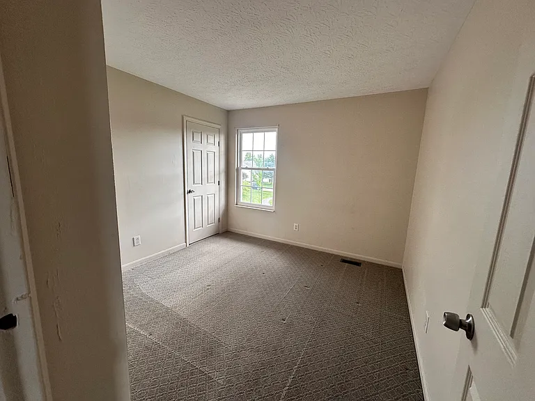 7016 Wembley Ct — Photo 22