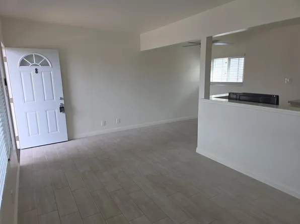 218 W Wilson Ave APT 8, Orange, CA 92867