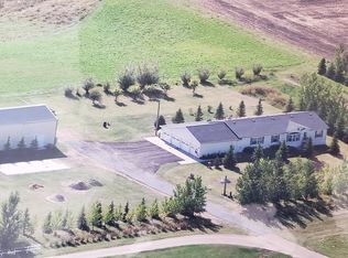 3577 Us Highway 2, Larimore, ND 58251