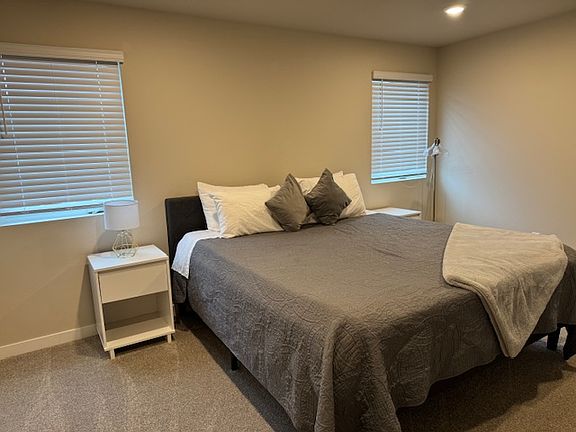 4th image of 15606 NE 15th Pl #15606