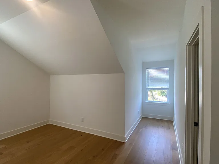 335 Sophia Rain Dr — Photo 22