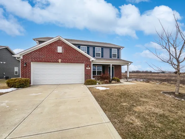 294 Rambling Rd, Greenfield, IN 46140