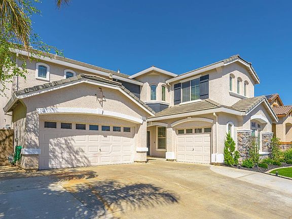 3rd image of 2856 Lincoln Airpark Dr