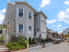 1033 E 23rd St, Paterson, NJ