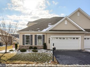 327 Valor Dr, Mechanicsburg, PA