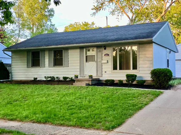 3201 Norwich Rd, Lansing, MI 48911