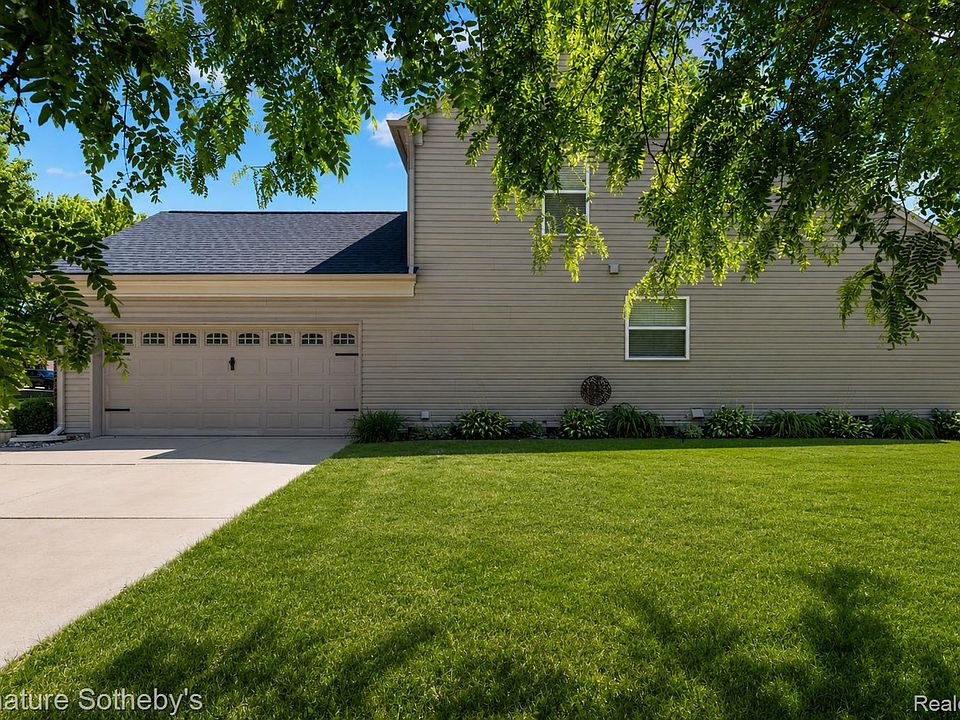 997 River Rock Dr, photo 27