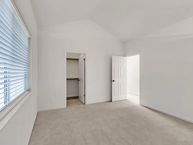 19313 Kerwin Ranch Ct — Photo 34