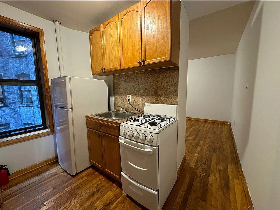 1st image of 327 E 108th St APT 2