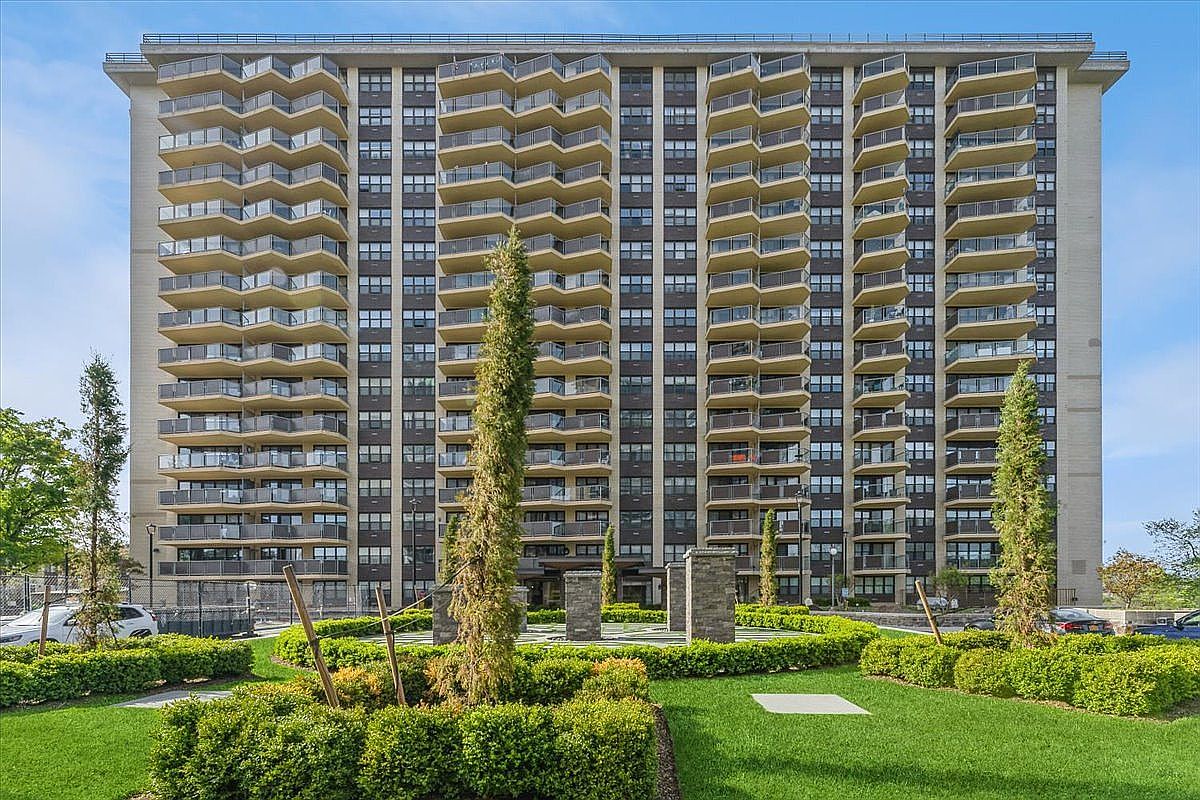 953196ce05fb461b4fffc24b183c51