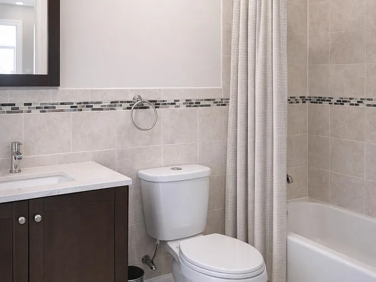 302 Terrace Ave #7 — Photo 13