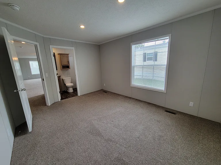 Highland Greens Estates — Photo 25