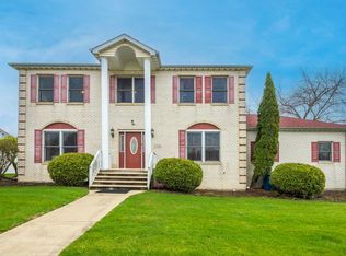 2219 Ticonderoga St, Schererville, IN