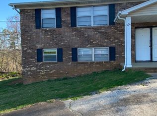 906 Flanders Ln NW, Knoxville, TN 37919