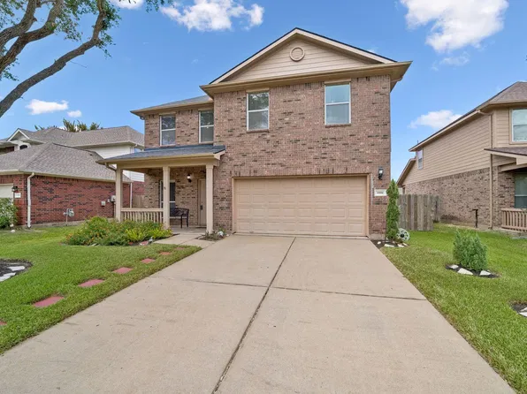 1006 Cove Crest Trl, Fresno, TX 77545