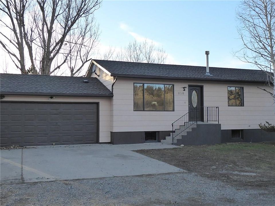 1st image of 830 Noblewood Dr