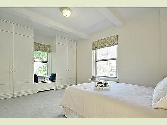 Sold by Stribling | media 5