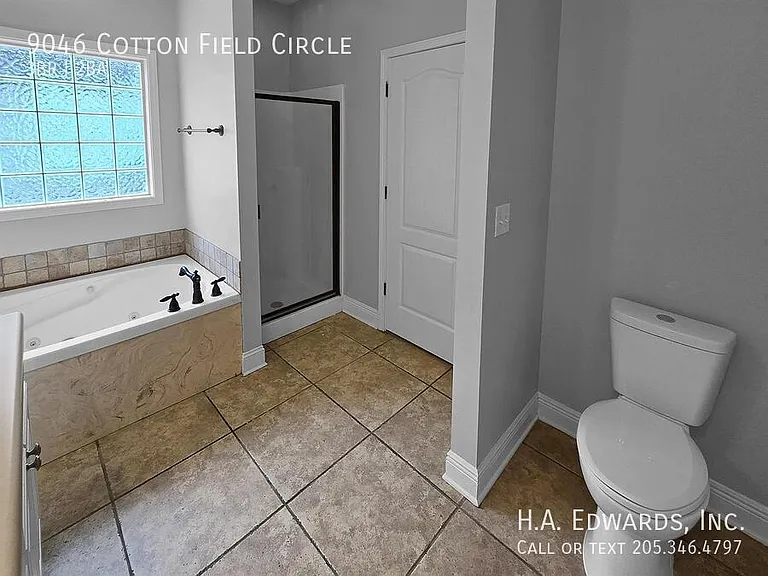 9046 Cotton Field Cir — Photo 10