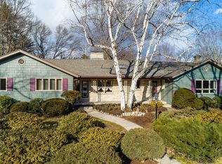34 Primrose Dr, Longmeadow, MA 01106