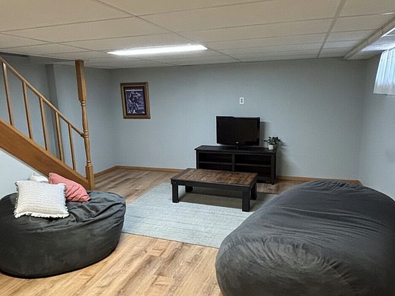 4th image of 14 Stonecress Ln