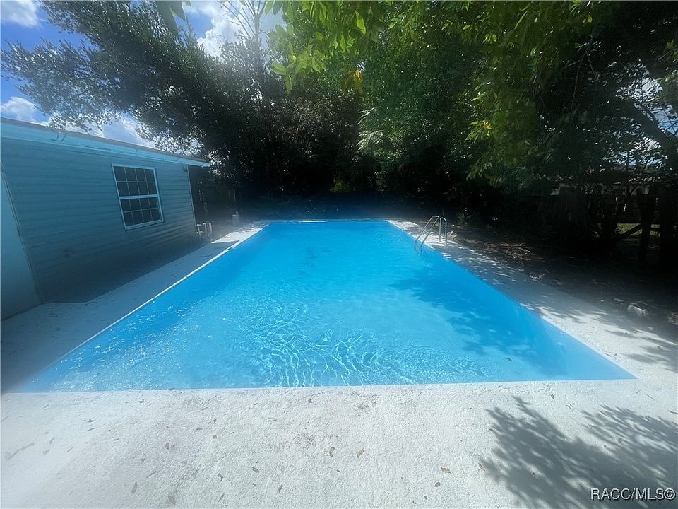 ALMONDWalks on Water 9’4″ 1869 W Freeman Pl, Citrus Springs, FL 34434 | MLS #847130