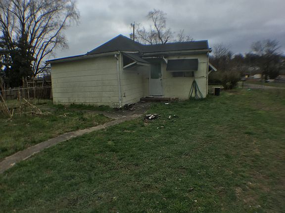 2nd image of 1527 New York Ave