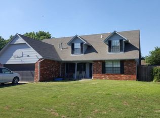 2644 W El Paso St, Broken Arrow, OK 74012