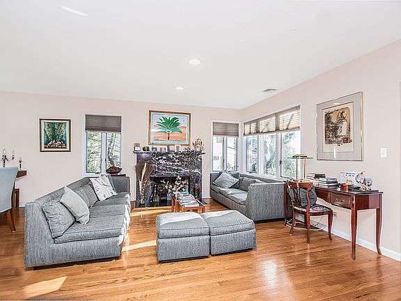 3rd image of 617 W 227th St