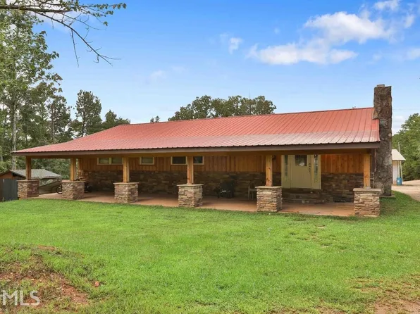 1417 Calvin Murphy Rd, Grantville, GA 30220
