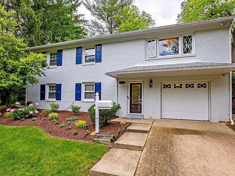 4625 Willet Dr — Photo 1