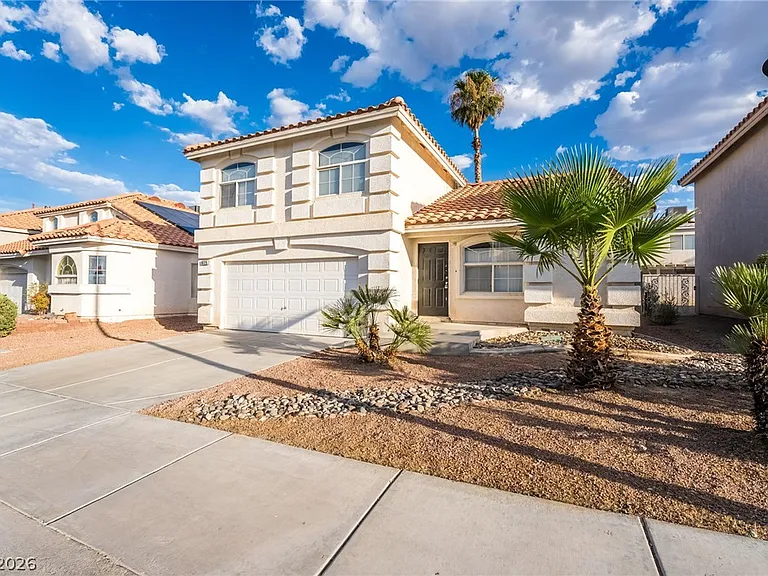 8725 Autumn Valley Ave — Photo 2