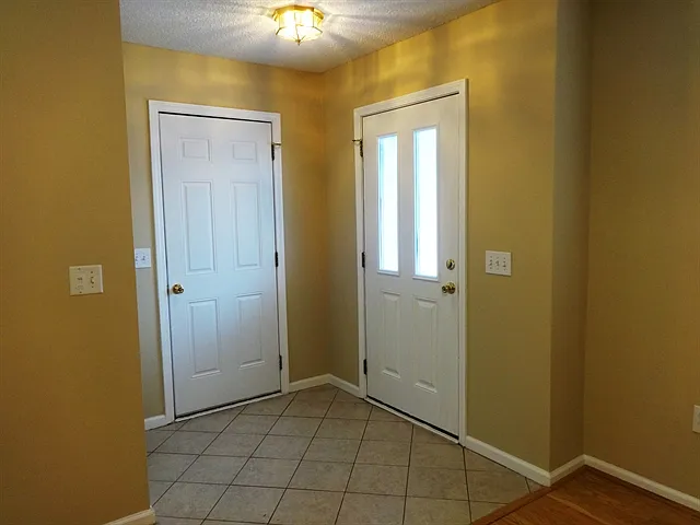 114 Elbow Cir — Photo 7