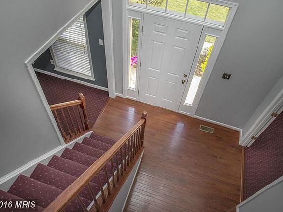 4th image of 10777 Reynard Fox Ln
