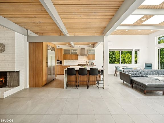 5th image of 1185 Terrace Ct