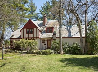 9 Hillcrest Cir, Newton, MA 02468