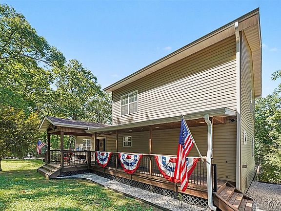 3rd image of 10421 Apke Ln