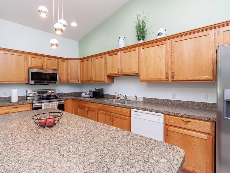 3131 Spikey Way — Photo 19