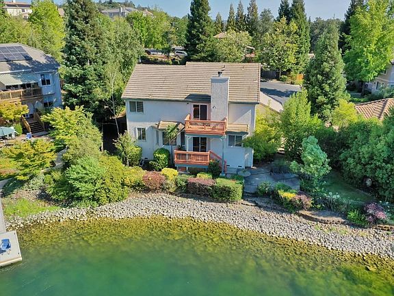 3rd image of 3807 Carasco Ct