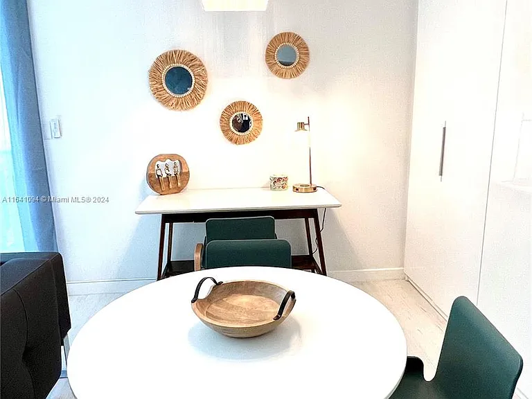 345 Ocean Dr #525 — Photo 7