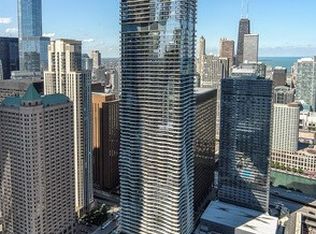 225 N Columbus Dr, Chicago, IL 60601