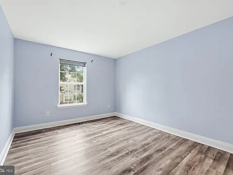 832 Estuary Dr — Photo 11