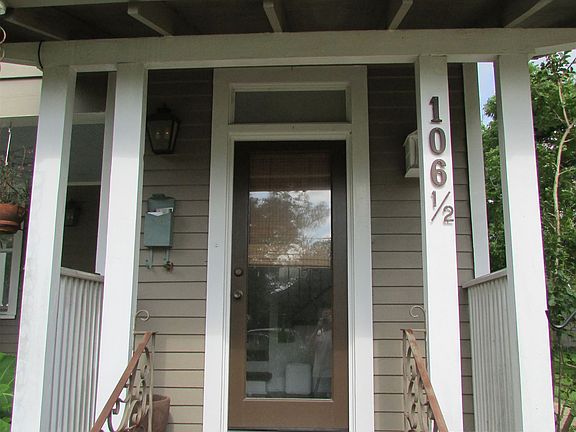 FRONT COVERED ENTRANCE (1)