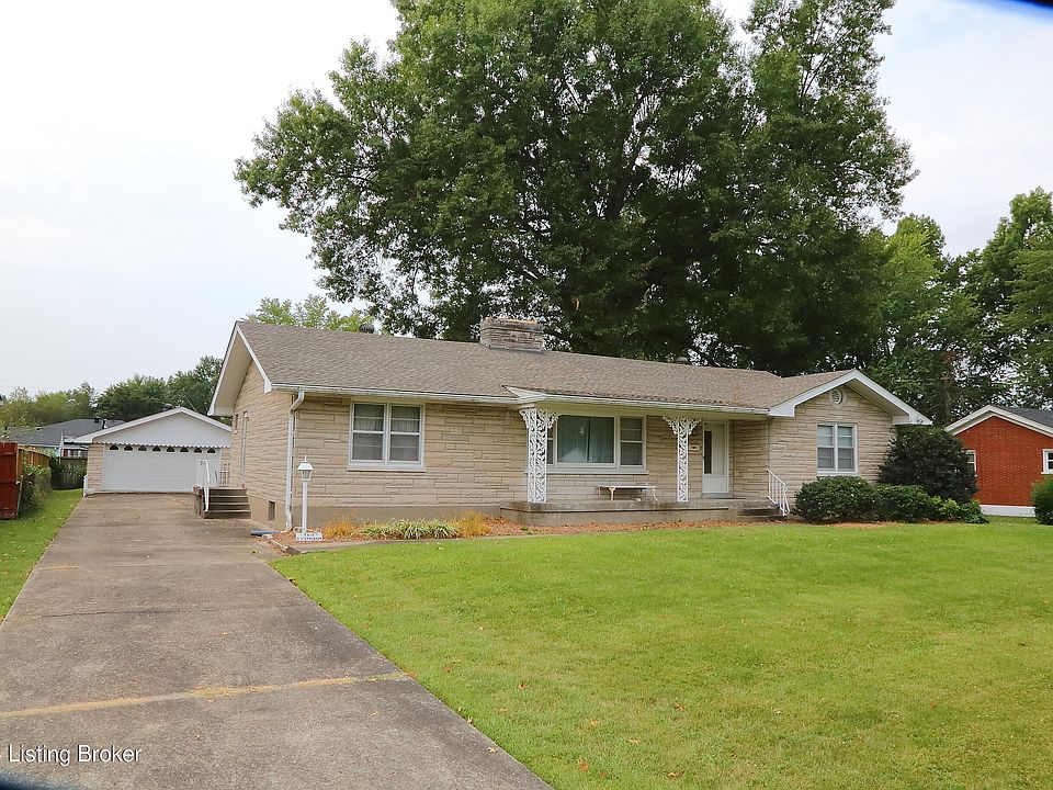1st image of 4916 Oak Park Dr