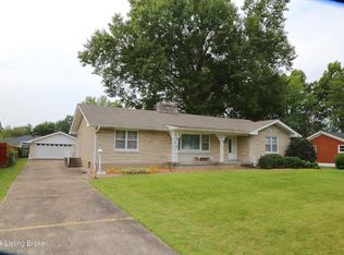 4916 Oak Park Dr, Louisville, KY