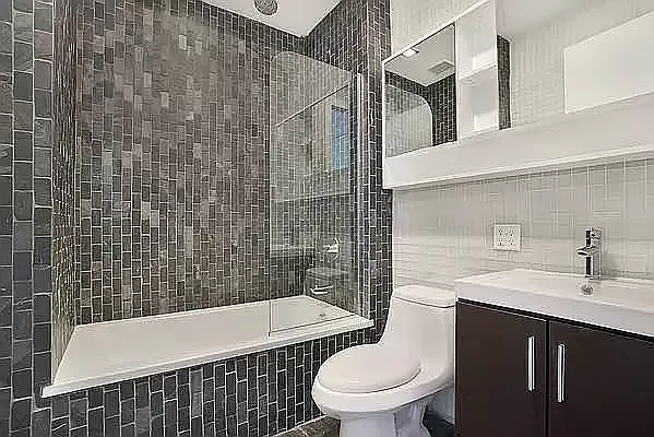 364 Bedford Ave #4G — Photo 6