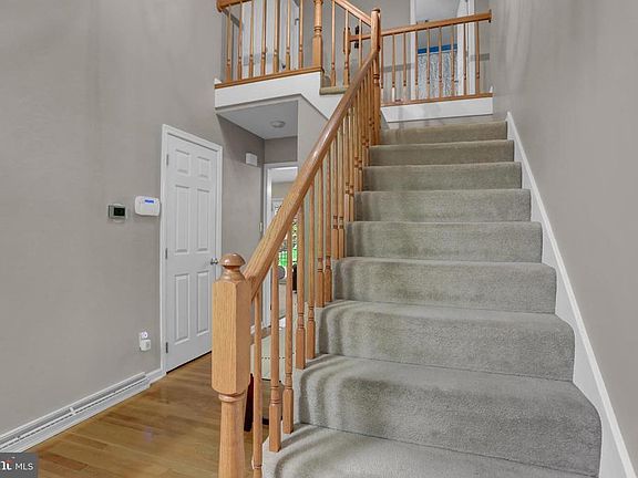 4th image of 6961 Fairway Dr E